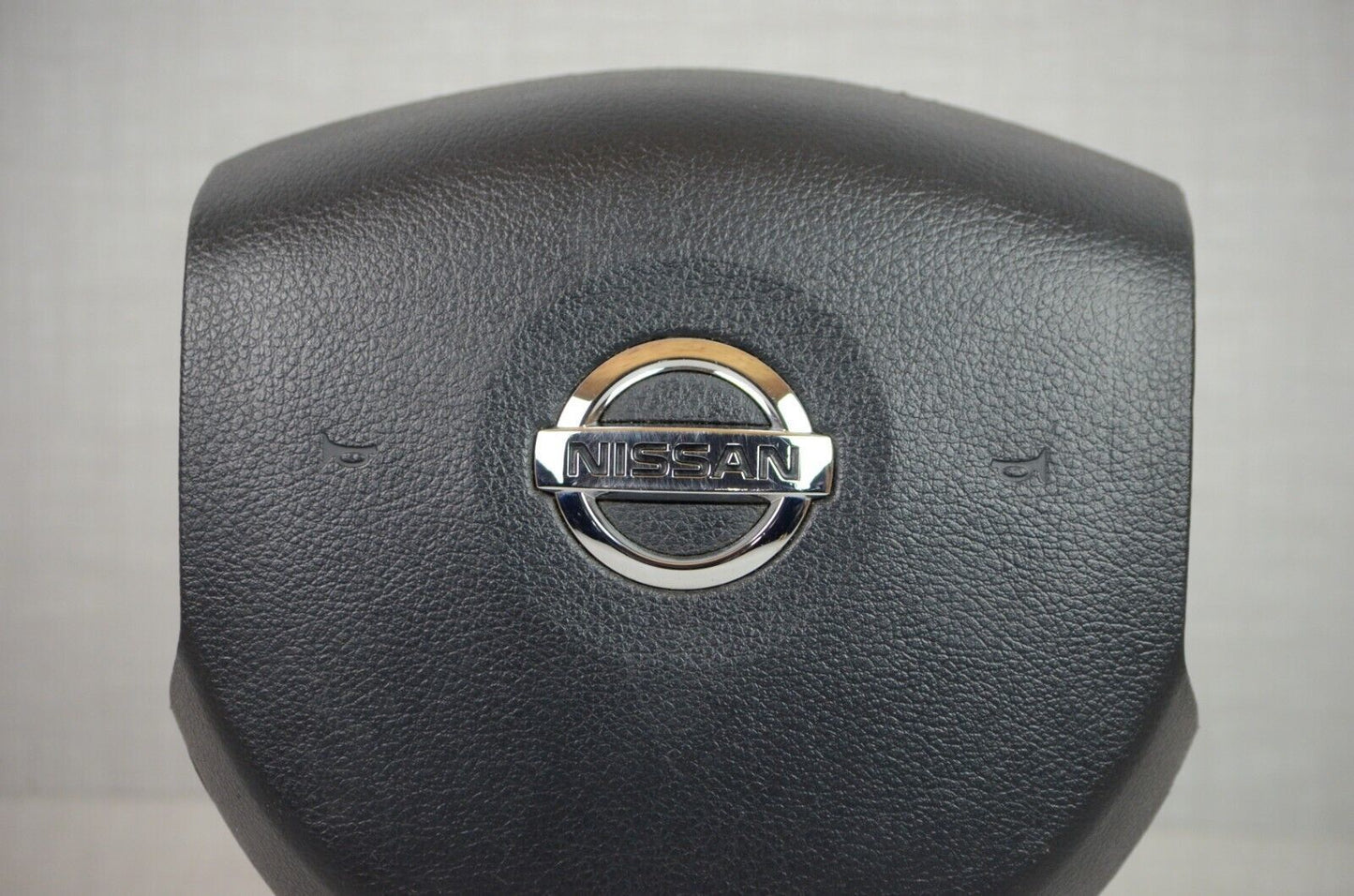 2007 2009 2010 2011 2012 Nissan Versa Steering Wheel Airbag Black OEM Air Bag